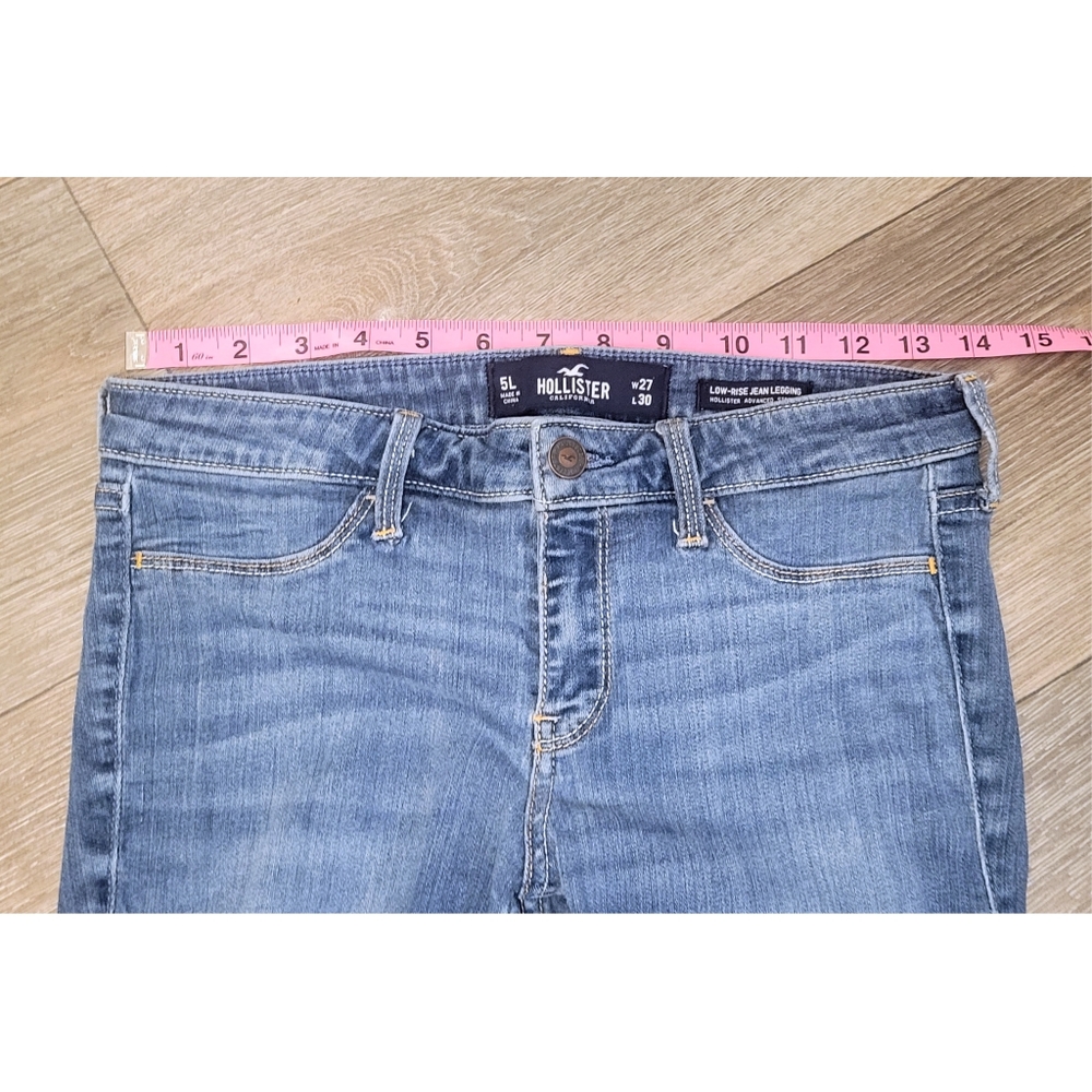 Hollister Low Rise Light Wash Skinny Jeans mid-2000s - Picture 5 of 6